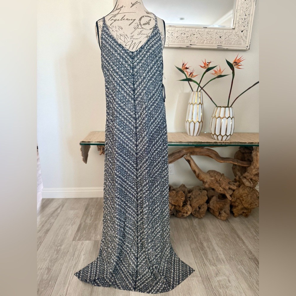 Ew with Tags Patagonia XL (Slim Fit) Maxi Dress